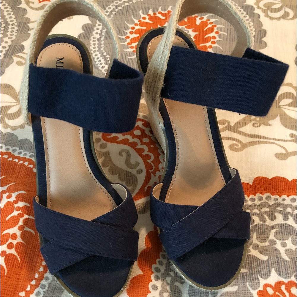 Merona Espadrille wedge shoes size 7 NWOT